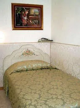Hotel San Salvador Basic & Local 2 Stars Hotel Venezia