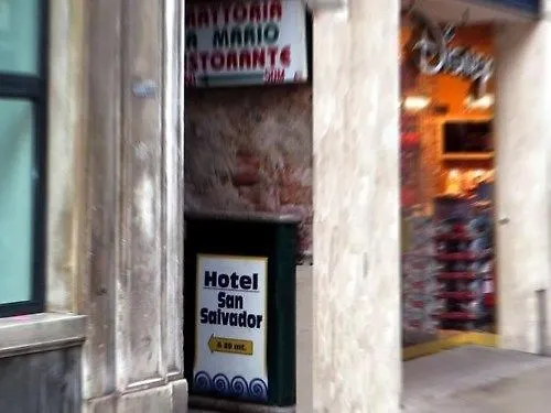 Hotel San Salvador Basic & Local 2 Stars Hotel Βενετία